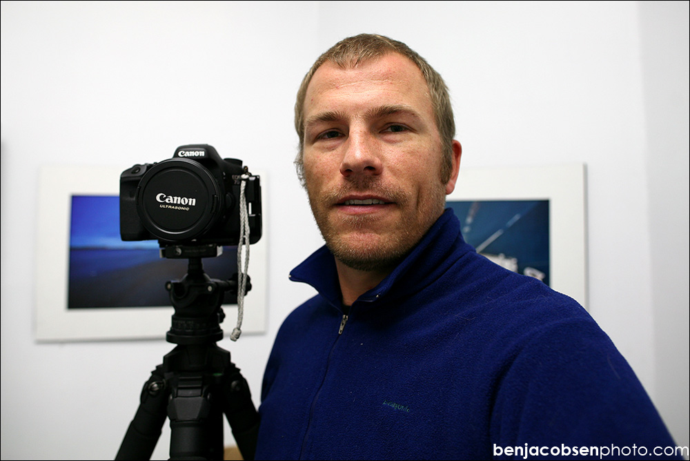 IMAGE: http://benjacobsenphoto.com/blog/wp-content/gallery/randomcrap/img_8432.jpg