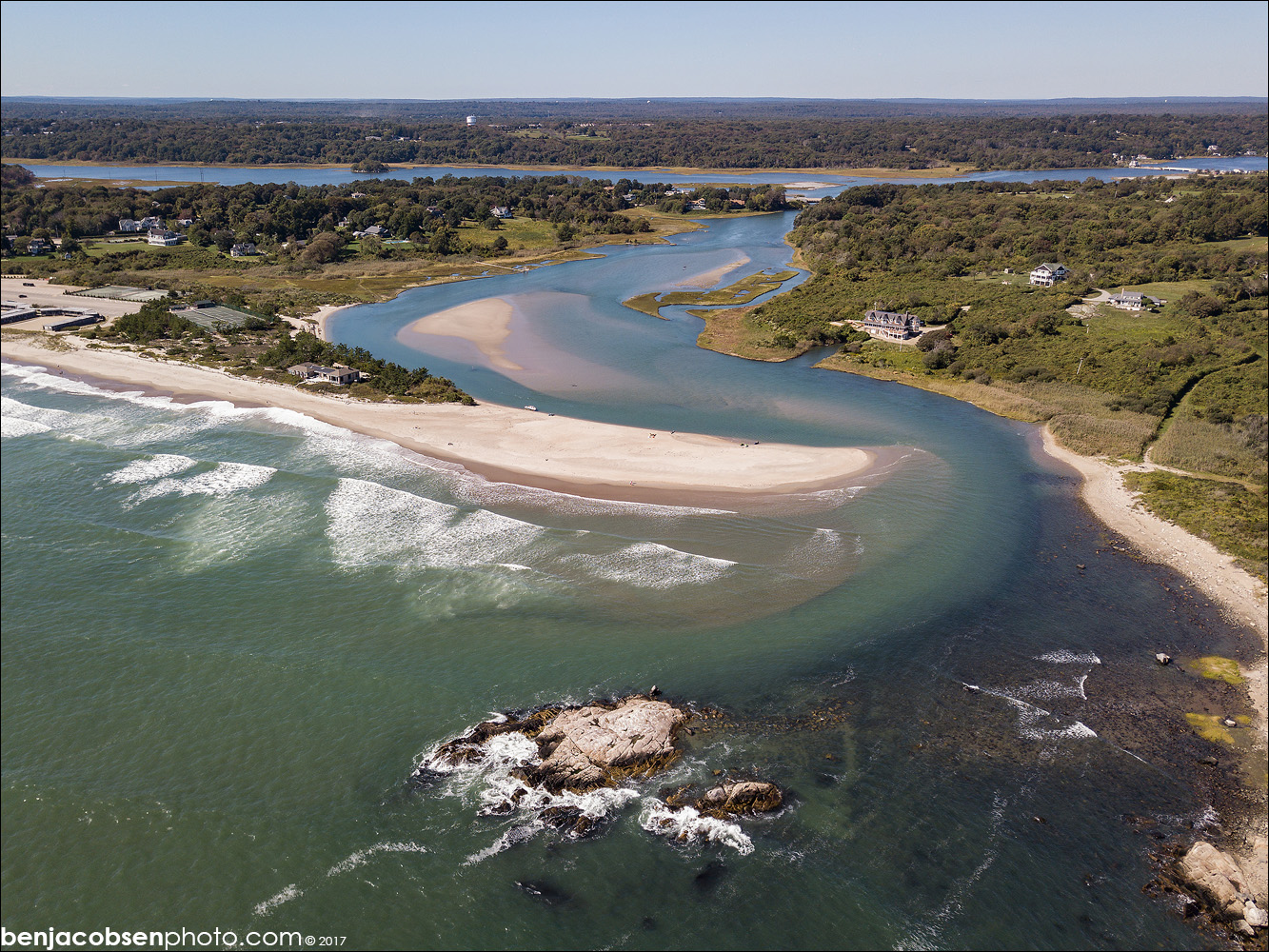 the-narrow-river-in-narragansett